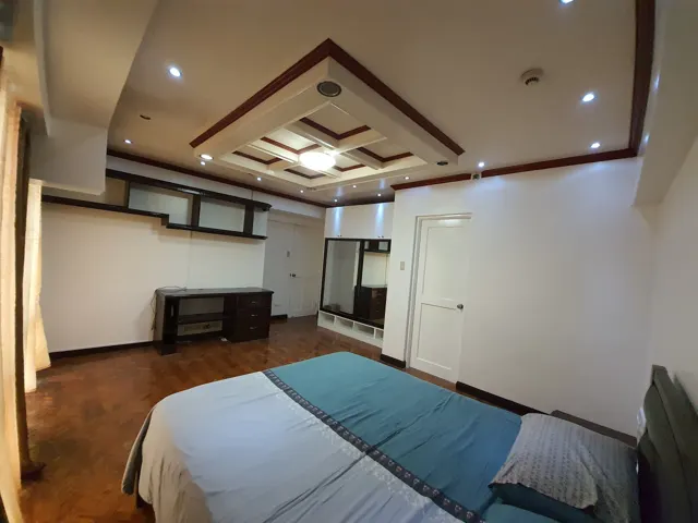 Tandem 3BR Eugenia Tivoli Garden E2213