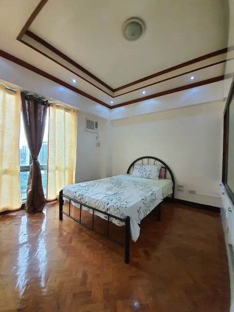 Tandem 3BR Eugenia Tivoli Garden E2213