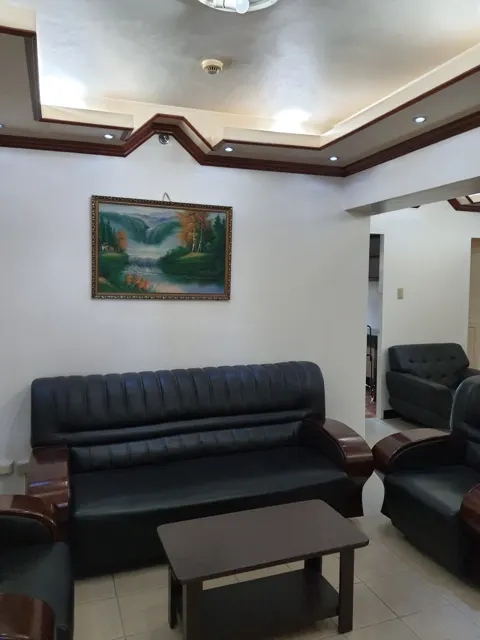Tandem 3BR Eugenia Tivoli Garden E2213