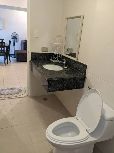 Spacious Two Bedroom with Balcony in Tivoli Garden Hibiscus 3209