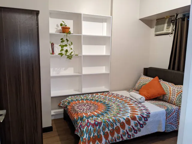 Spacious Two Bedroom with Balcony in Tivoli Garden Hibiscus 3209