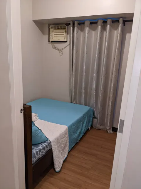 Spacious Two Bedroom with Balcony in Tivoli Garden Hibiscus 3209