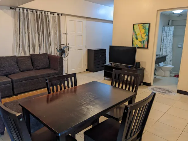 Spacious Two Bedroom with Balcony in Tivoli Garden Hibiscus 3209