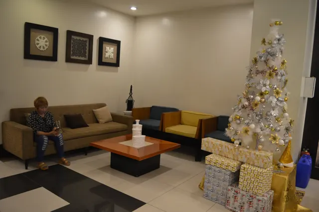 Spacious Two Bedroom with Balcony in Tivoli Garden Hibiscus 3209