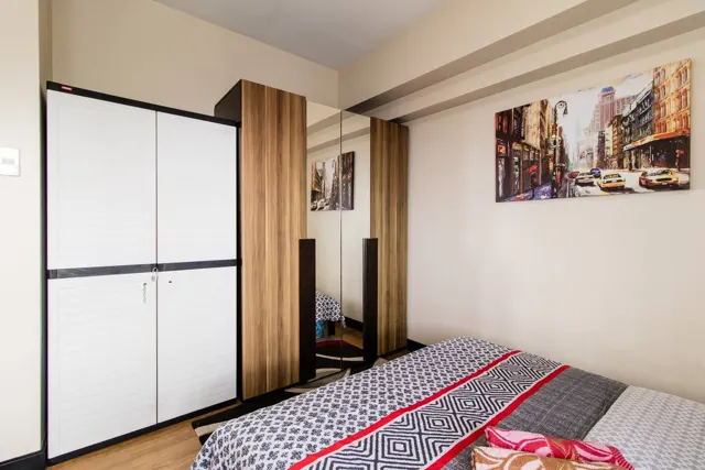 Stylish Two Bedroom Tivoli Garden I3102