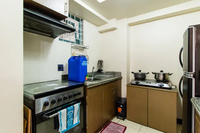 Stylish Two Bedroom Tivoli Garden I3102