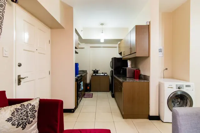 Stylish Two Bedroom Tivoli Garden I3102
