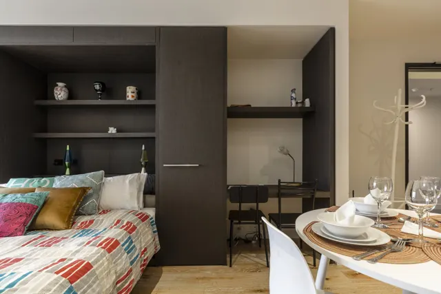 Splendid Melbourne CBD Home 1708