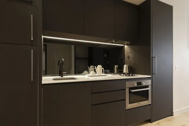 Splendid Melbourne CBD Home 1708
