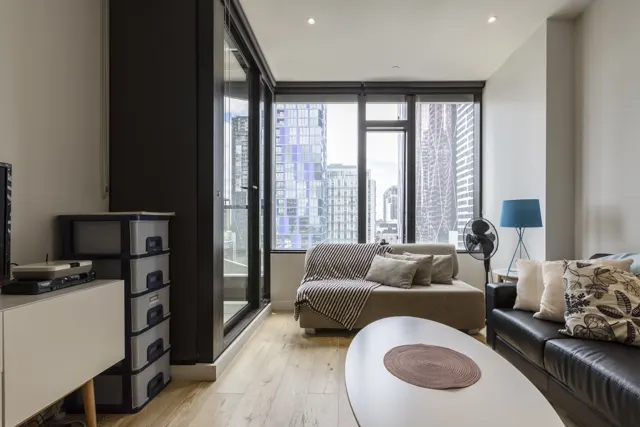 Splendid Melbourne CBD Home 1708