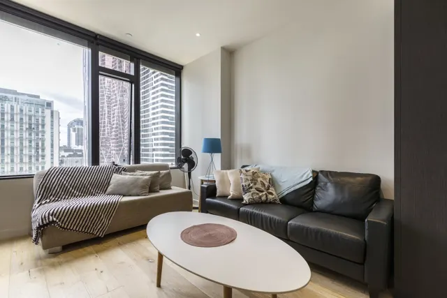 Splendid Melbourne CBD Home 1708