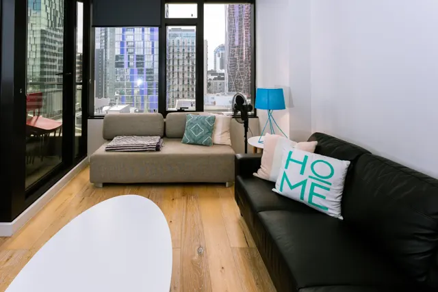 Splendid Melbourne CBD Home 1708