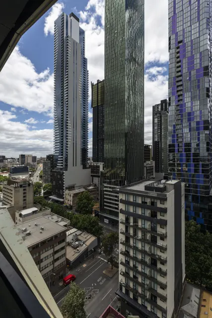 Splendid Melbourne CBD Home 1708
