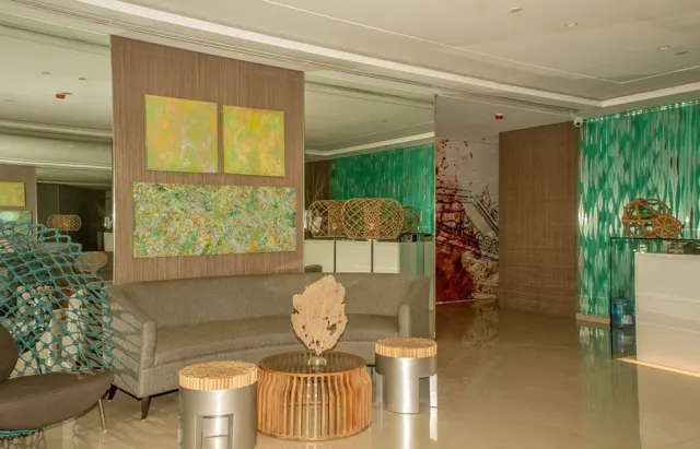 Fantastic Salcedo Makati Studio 20
