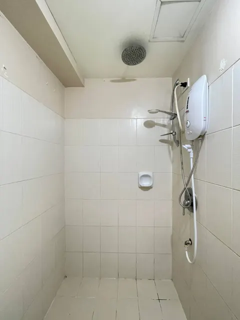 Spacious One Bedroom with Balcony Tivoli I4018