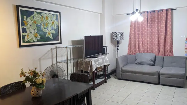 Tivoli Garden 1BR with Balcony H4106