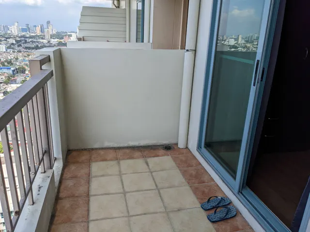 Tivoli Garden 1BR with Balcony H4106