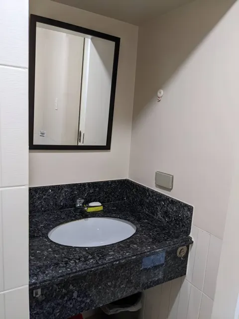 Tivoli Garden 1BR with Balcony H4106