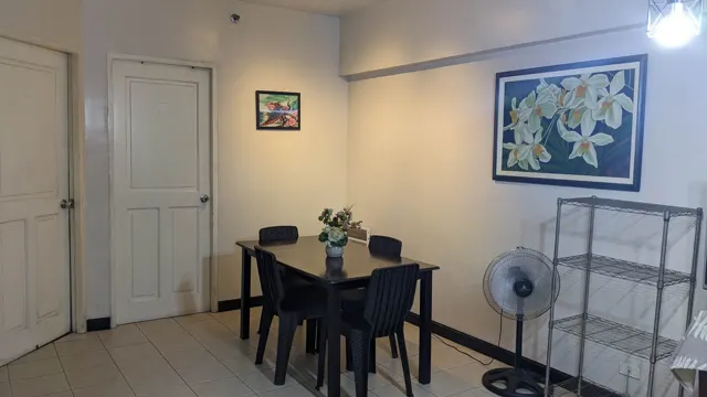 Tivoli Garden 1BR with Balcony H4106