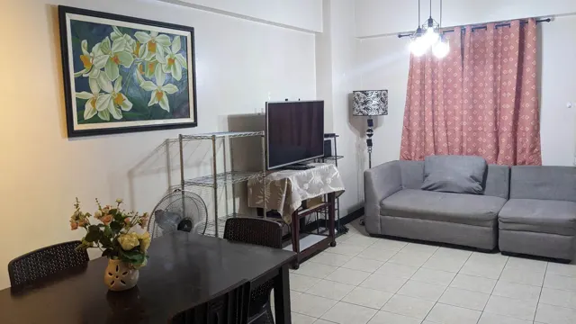 Tivoli Garden 1BR with Balcony H4106