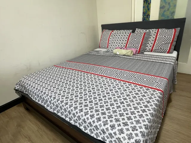 Superb One Bedroom Tivoli Garden H33