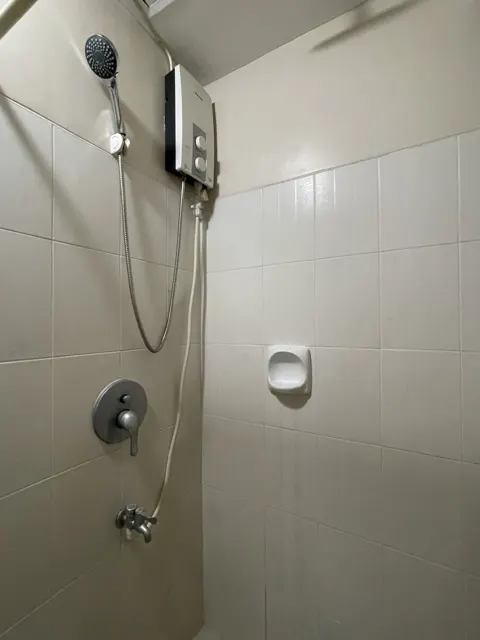 Superb One Bedroom Tivoli Garden H33