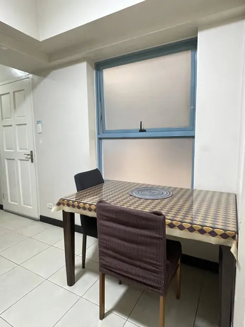 Superb One Bedroom Tivoli Garden H33